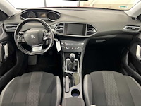 Peugeot 308 sw 1.2 puretech style; kb-735-h - afbeelding 1 van  8