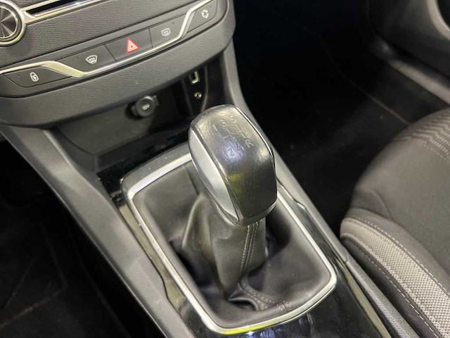 Peugeot 308 sw 1.2 puretech style; kb-735-h - afbeelding 4 van  8