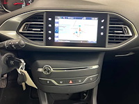 Peugeot 308 sw 1.2 puretech style; kb-735-h - afbeelding 9 van  11