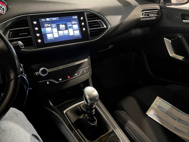 Peugeot 308 sw 1.2 puretech style, px-158-x - afbeelding 3 van  14