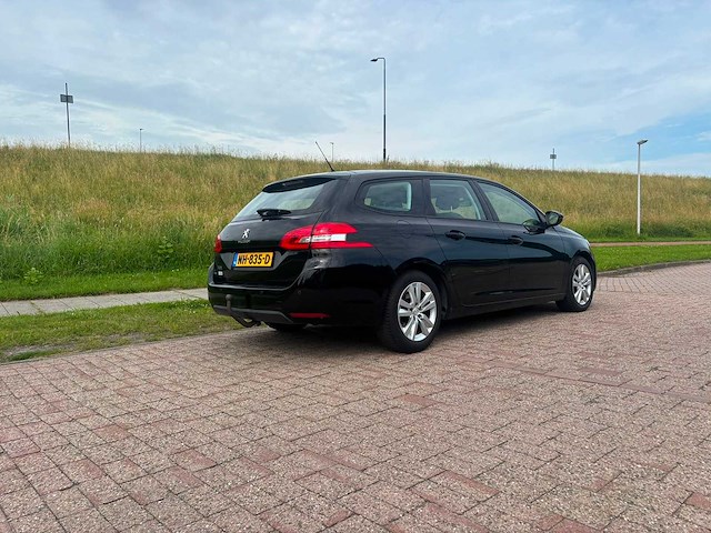 Peugeot 308 sw 1.2 turbo blue lease executive 2014 | nh-835-d i - afbeelding 6 van  13