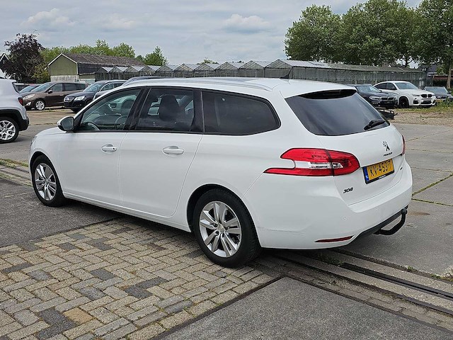 Peugeot 308 sw 1.2 turbo blue lease executive 2016 | kv-453-t* - afbeelding 7 van  32