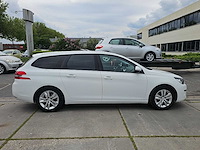 Peugeot 308 sw 1.2 turbo blue lease executive 2016 | kv-453-t* - afbeelding 11 van  32