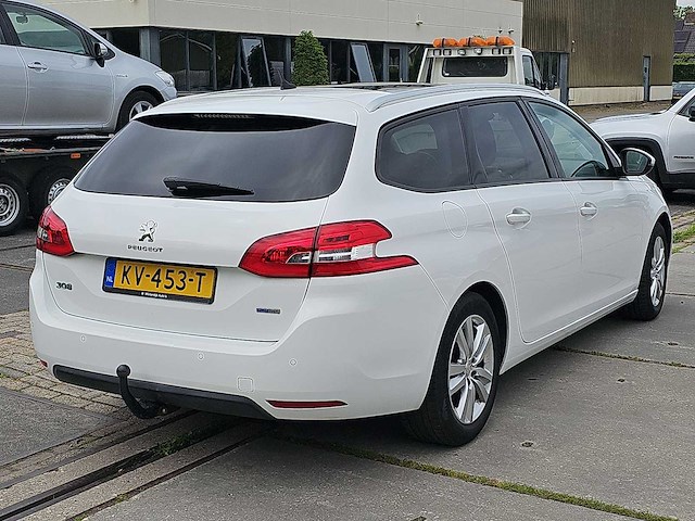 Peugeot 308 sw 1.2 turbo blue lease executive 2016 | kv-453-t* - afbeelding 12 van  32