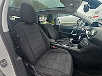 Peugeot 308 sw 1.2 turbo blue lease executive 2016 | kv-453-t* - afbeelding 25 van  32
