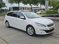 Peugeot 308 sw 1.2 turbo blue lease executive 2016 | kv-453-t* - afbeelding 28 van  32