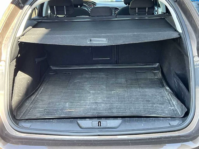 Peugeot 308 sw 1.2 turbo blue lease executive | gh-157-g - afbeelding 19 van  31