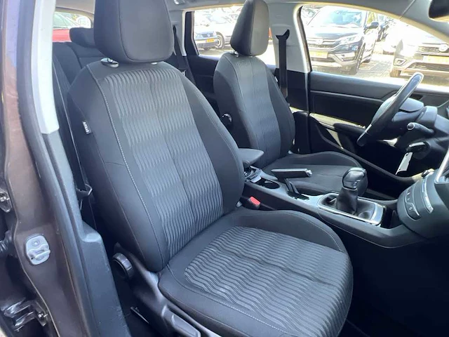 Peugeot 308 sw 1.2 turbo blue lease executive | gh-157-g - afbeelding 24 van  31