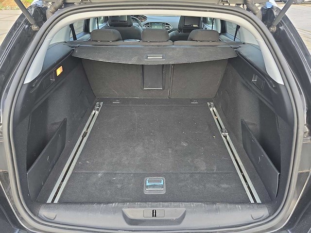 Peugeot 308 sw 1.2 turbo blue lease premium 2019 | xh-035-l - afbeelding 20 van  36