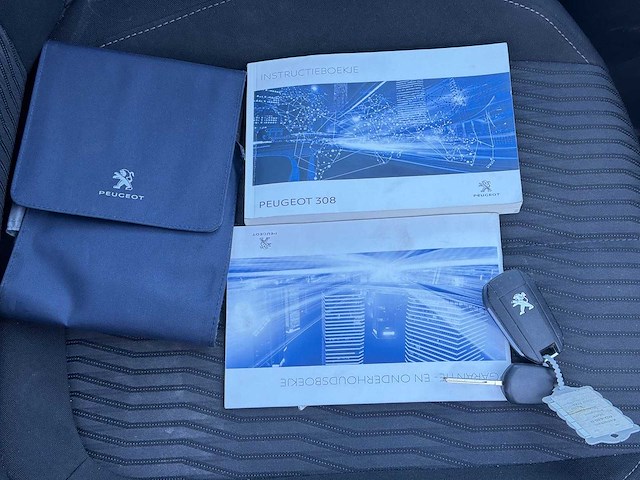 Peugeot 308 sw 1.2 turbo blue lion | rd-430-r i - afbeelding 27 van  35