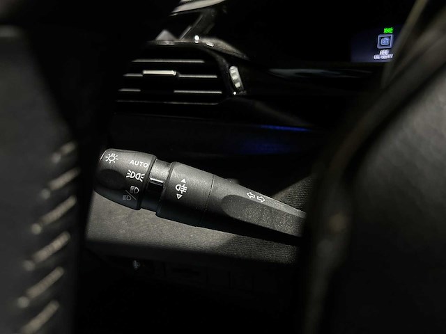 Peugeot 308 sw 1.5 bluehdi allure pack business 131pk 2022 (origineel-nl+1e eigenaar), p-780-vz - afbeelding 16 van  42