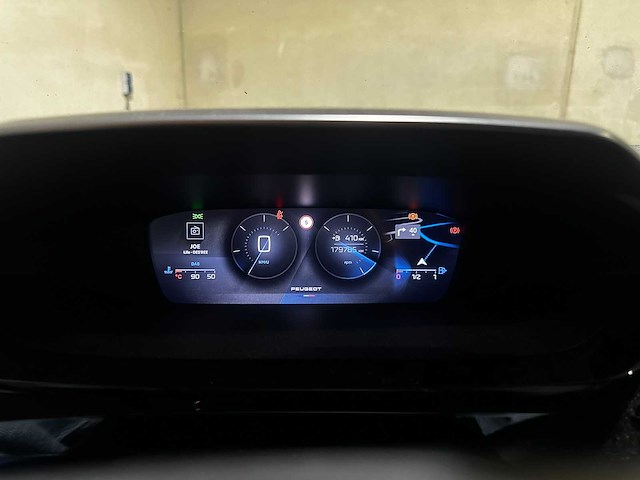 Peugeot 308 sw 1.5 bluehdi allure pack business 131pk 2022 (origineel-nl+1e eigenaar), p-780-vz - afbeelding 18 van  42