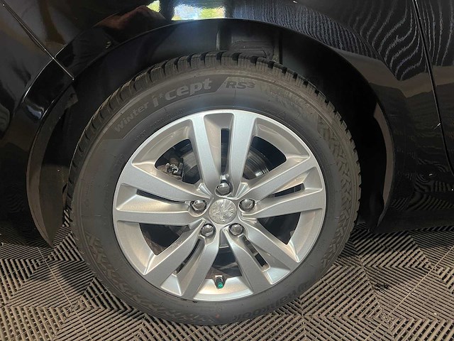 Peugeot 308 sw 1.6 bluehdi bl ex.p, hp-211-g - afbeelding 17 van  21