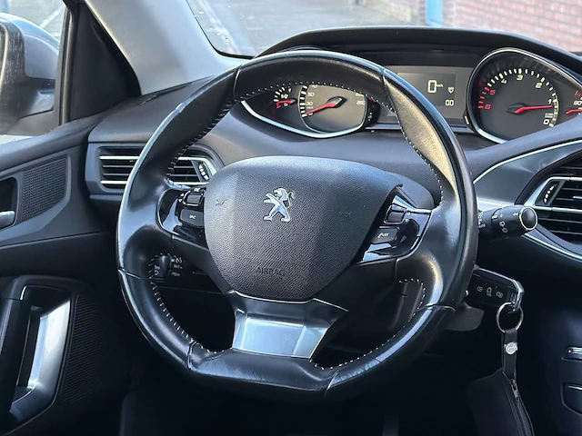 Peugeot 308 sw 1.6 bluehdi blue lease limited | 5-zfj-69 - afbeelding 29 van  31