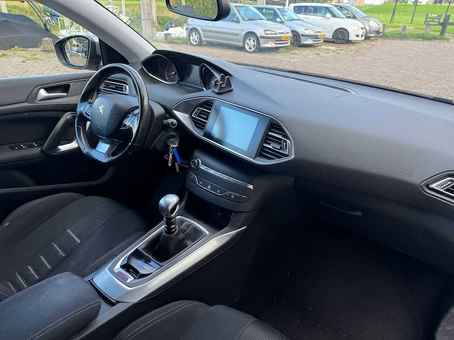 Peugeot 308 sw 1.6 thp allure *, 1-xpb-76 - afbeelding 24 van  26