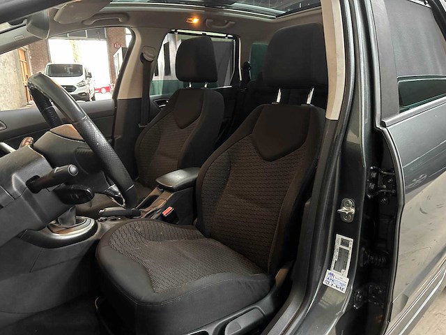 Peugeot 308 sw 1.6 thp allure 7p 154pk 2013, 7-kbd-01 - afbeelding 34 van  43