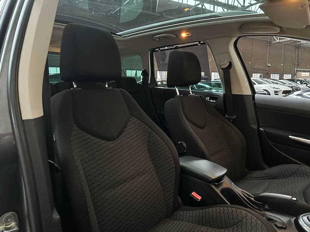 Peugeot 308 sw 1.6 thp allure 7p 154pk 2013, 7-kbd-01 - afbeelding 39 van  43