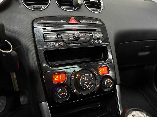 Peugeot 308 sw 1.6 thp allure 7p 154pk 2013, 7-kbd-01 - afbeelding 9 van  22