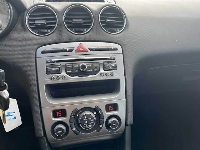 Peugeot 308 sw 1.6 vti blue lease, 64-plj-6 - afbeelding 3 van  17