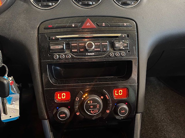 Peugeot 308 sw 1.6 vti style, 8-xlg-93 - afbeelding 8 van  19
