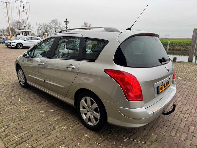 Peugeot 308 sw 1.6 vti xt 7p 67-kjn-4 - afbeelding 16 van  21