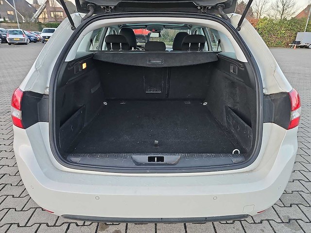 Peugeot 308 sw 2.0 bluehdi blue lease executive 2014 | rk-099-t - afbeelding 15 van  25