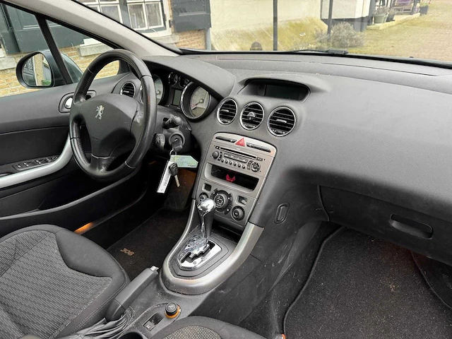 Peugeot 308 sw 2.0 hdif xt, 55-gvt-6 - afbeelding 2 van  24