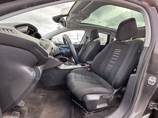 Peugeot 308 sw 308 sw 1.6 bluehdi allure stt 116,2014 - afbeelding 3 van  34