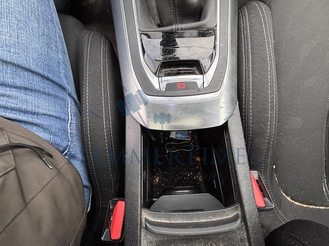 Peugeot 308 sw 308 sw 1.6 bluehdi allure stt 116,2014 - afbeelding 10 van  34