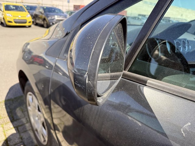 Peugeot 308 sw confort pack hdi 90, 2009 - afbeelding 33 van  39