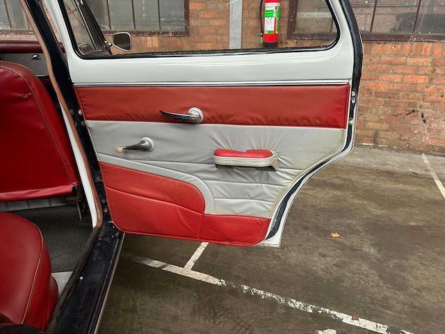 Peugeot 403 b7 1966, ah-96-35 oldtimer - afbeelding 36 van  38