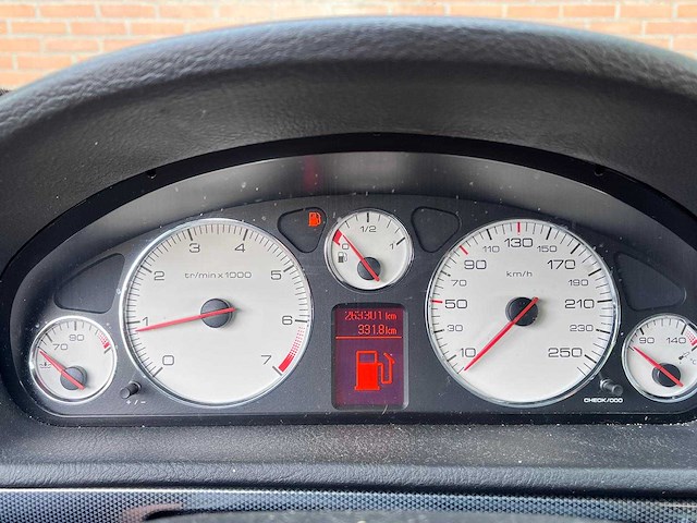 Peugeot 407 2.0-16v xs, 46-pl-np - afbeelding 5 van  13