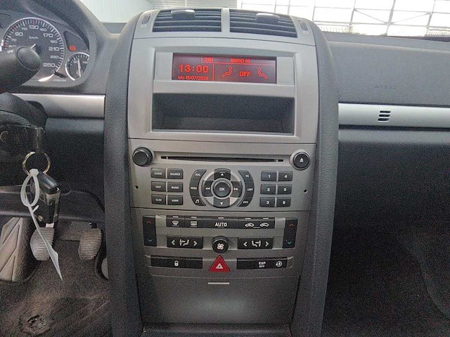 Peugeot 407 2.2-16v xr pack , 23-rf-bv - afbeelding 15 van  15