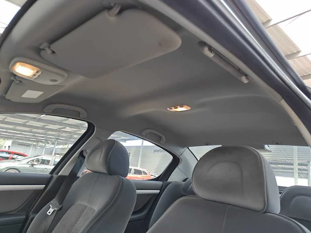Peugeot 407 2.2-16v xr pack , 23-rf-bv - afbeelding 3 van  16