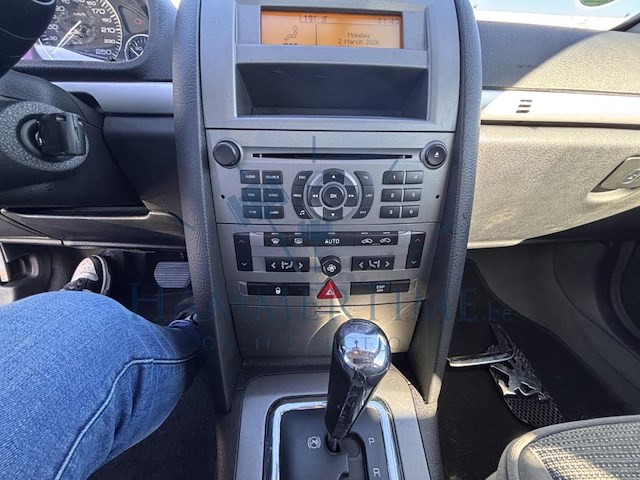 Peugeot 407 3.0i v6 st sport 211 at, 2005 - afbeelding 9 van  44