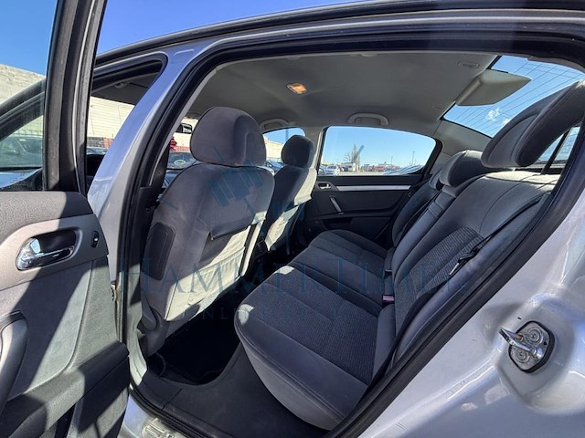 Peugeot 407 3.0i v6 st sport 211 at, 2005 - afbeelding 17 van  44