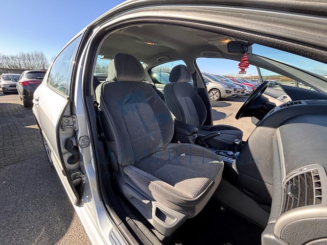 Peugeot 407 3.0i v6 st sport 211 at, 2005 - afbeelding 20 van  44