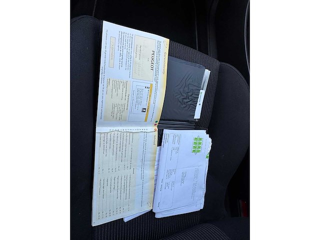 Peugeot 407 coupé 2.2-16v référence 95-sp-ls - afbeelding 8 van  24