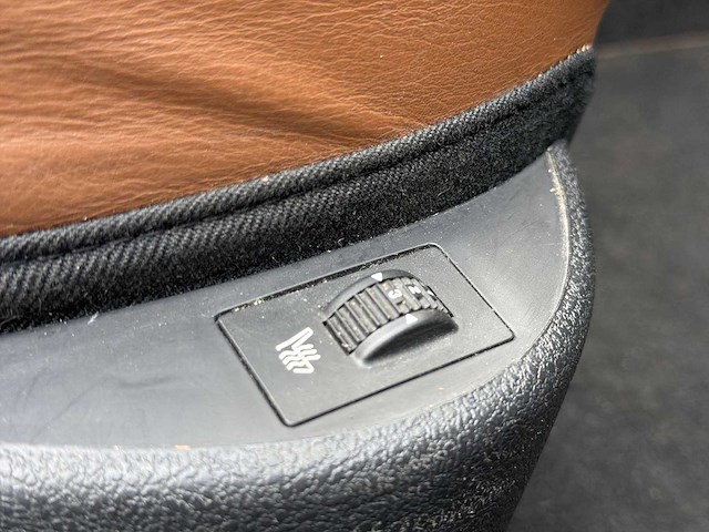 Peugeot 407 coupé 3.0-24v féline 2008 | 59-gpn-1 i - afbeelding 25 van  32