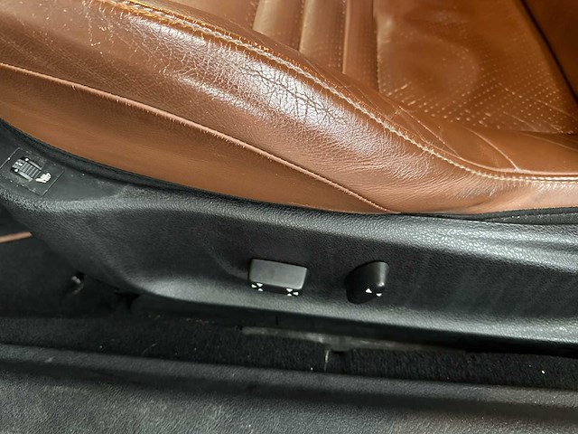 Peugeot 407 coupé 3.0-24v féline 208pk 2006, 12-sr-xl - afbeelding 32 van  40