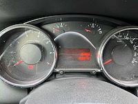 Peugeot 5008 - personenauto (verbruikt olie) - afbeelding 3 van  13
