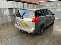 Peugeot 5008 - personenauto (verbruikt olie) - afbeelding 8 van  13