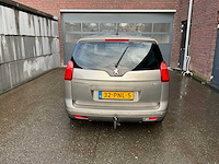 Peugeot 5008 - personenauto (verbruikt olie) - afbeelding 9 van  13