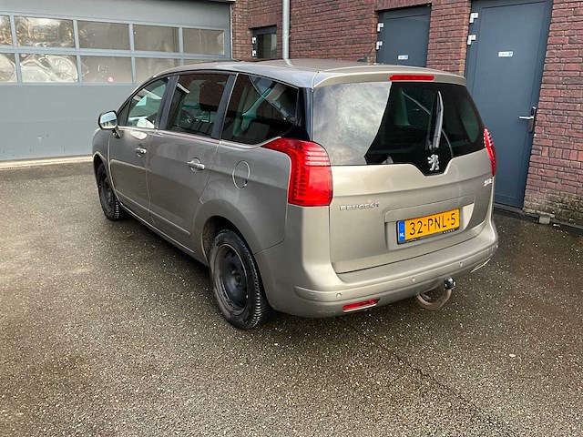 Peugeot 5008 - personenauto (verbruikt olie) - afbeelding 10 van  13