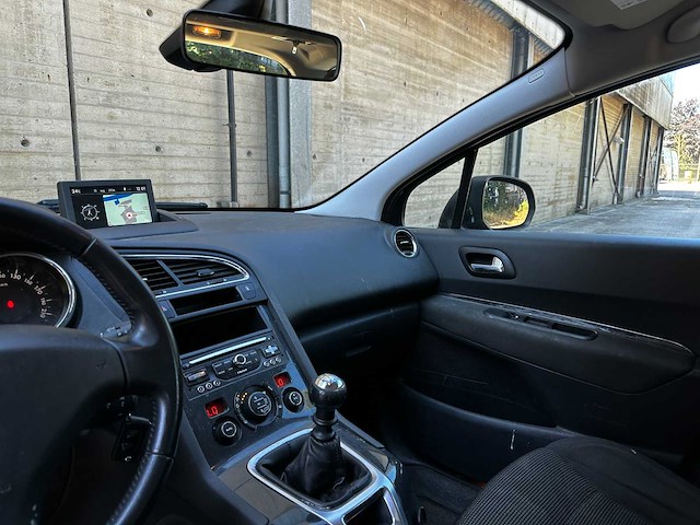 Peugeot 5008 1.2 puret active 131pk 2015 (origineel-nl), gl-362-h - afbeelding 9 van  39