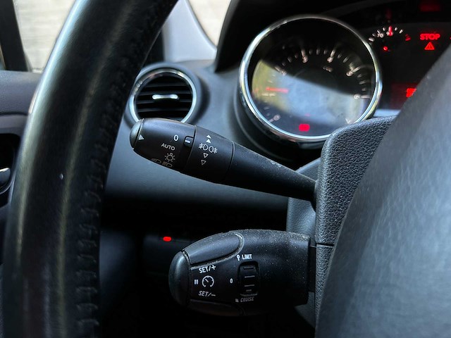 Peugeot 5008 1.2 puret active 131pk 2015 (origineel-nl), gl-362-h - afbeelding 12 van  39