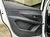 Peugeot 5008 1.2 puretech blue lease premium avantage 131pk 2020 (origineel-nl) 7-persoons, h-545-zj - afbeelding 27 van  53