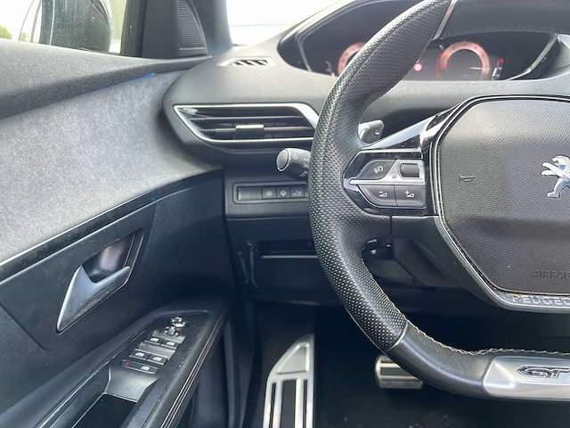 Peugeot 5008 1.2 turbo crossway aventage 7p 2021 | p-381-kp - afbeelding 33 van  53