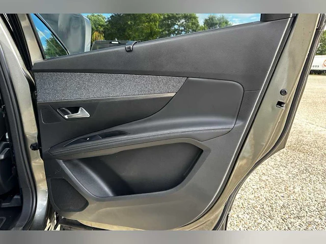 Peugeot 5008 1.6 e-thp blue lease premium 165pk 2017 (origineel-nl) 7-persoons, nz-828-j - afbeelding 32 van  47