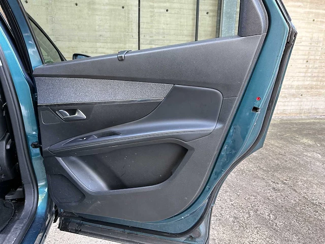 Peugeot 5008 1.6 e-thp blue lease premium 165pk 2017 (origineel-nl) 7-persoons, px-446-j - afbeelding 35 van  67